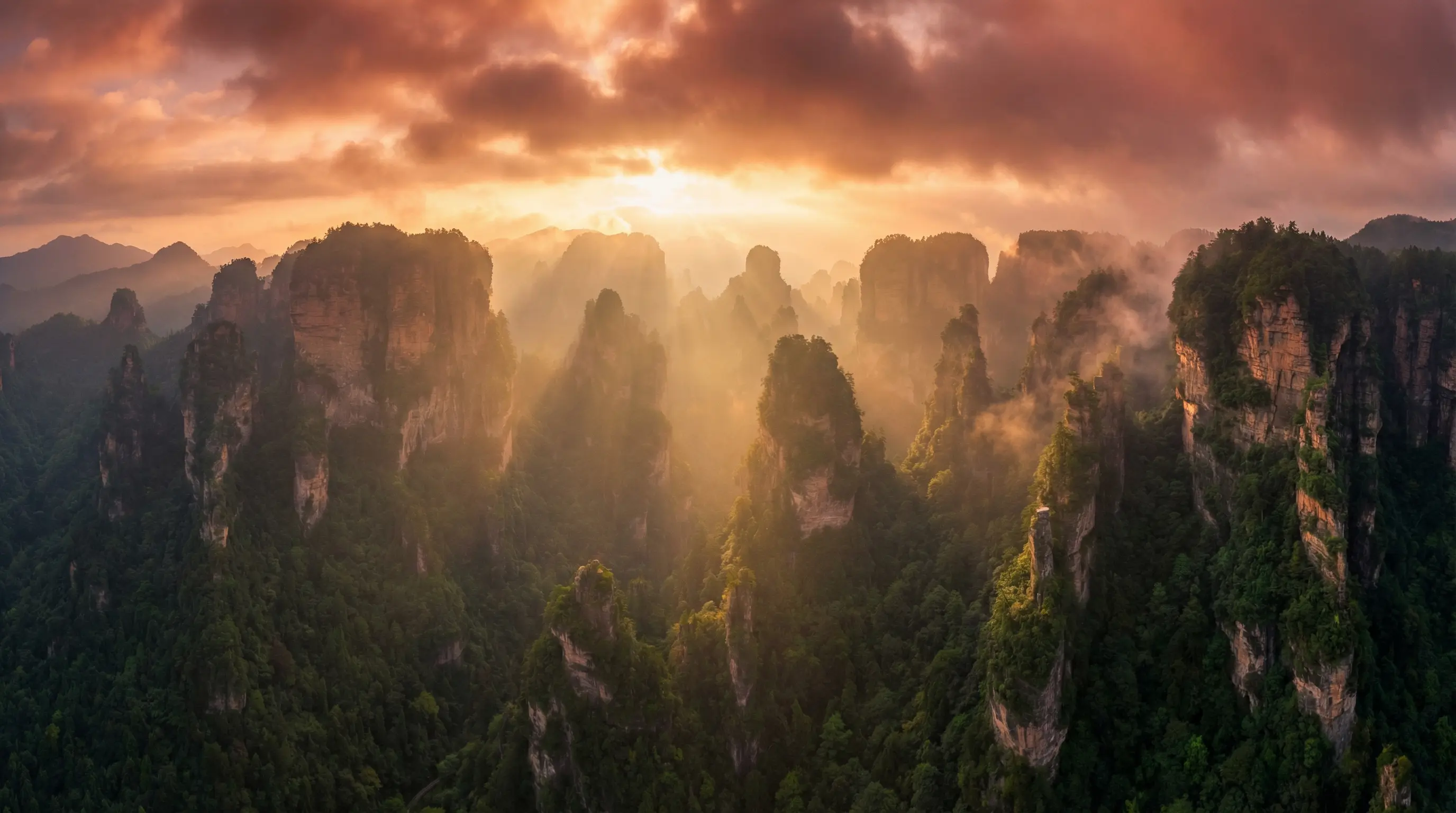 国产自拍 自然风光视频封面